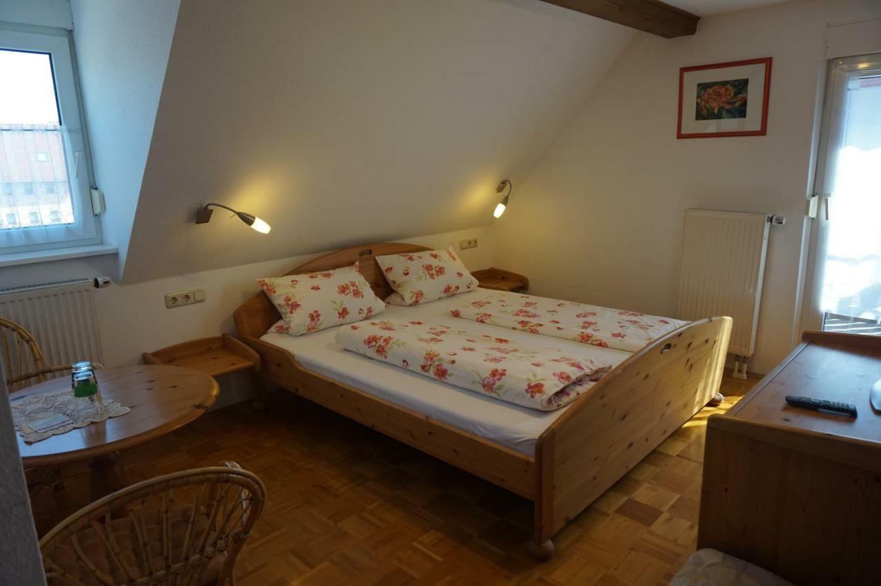 Gasthaus Zur Krone Windelsbach Luaran gambar